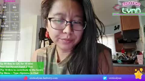 Snapshot of eroticalynn chatting on October 2025 06:41:01 PM Lynn online show from October 2025 06:41:01 PM