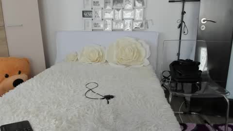 eroticsensualkitty4u online show from February 2025 08:51:02 AM