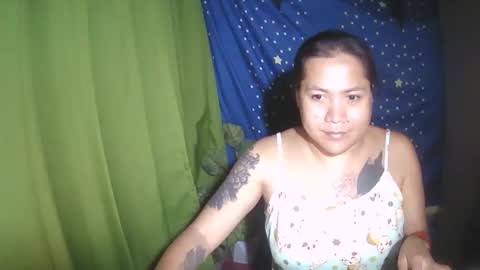 Snapshot of ervanamorge chatting on April 2026 11:09:01 AM Ervana online show from April 2026 11:09:01 AM
