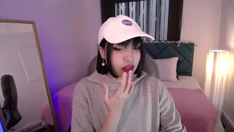 SCARLETT online show from March 2025 01:03:02 PM