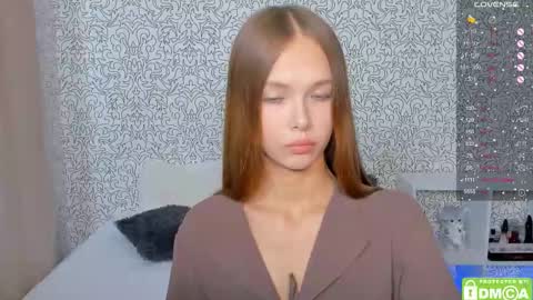 Snapshot of eshcka chatting on September 2025 05:01:02 AM Megan and Brad online show from September 2025 05:01:02 AM