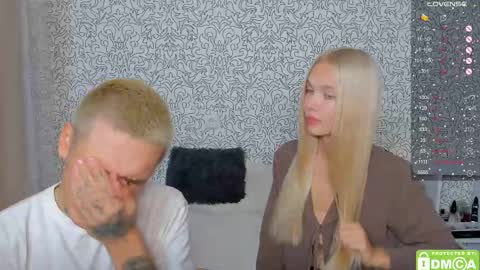 Snapshot of eshcka chatting on October 2025 01:20:01 PM Megan and Brad online show from October 2025 01:20:01 PM