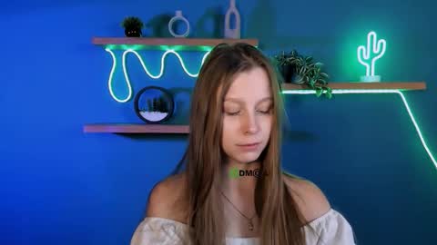 Snapshot of esme_moore_ chatting on October 2025 08:45:02 AM esme_moore_ online show from October 2025 08:45:02 AM