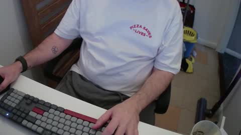 Snapshot of essex_wild chatting on October 2025 11:01:01 AM Morph online show from October 2025 11:01:01 AM