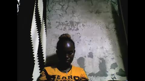 Snapshot of estanie chatting on September 2025 04:29:02 PM estanie online show from September 2025 04:29:02 PM