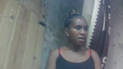 Snapshot of estanie chatting on October 2025 07:01:02 PM estanie online show from October 2025 07:01:02 PM