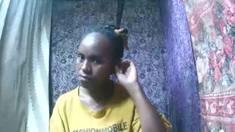 Snapshot of estanie chatting on October 2025 06:47:02 AM estanie online show from October 2025 06:47:02 AM