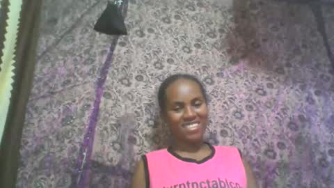 Snapshot of estanie chatting on October 2025 06:52:02 PM estanie online show from October 2025 06:52:02 PM