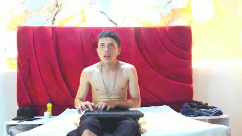 ESTEBAN online show from January 2026 07:28:02 PM