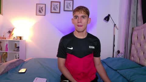 Snapshot of estebanperez_ chatting on February 2026 10:34:02 AM Esteban online show from February 2026 10:34:02 AM