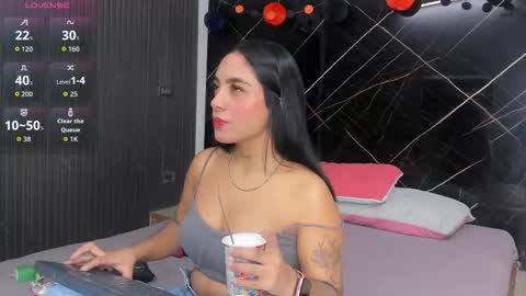 Snapshot of estefy_gomez1 chatting on November 2025 03:49:02 AM Stefy online show from November 2025 03:49:02 AM
