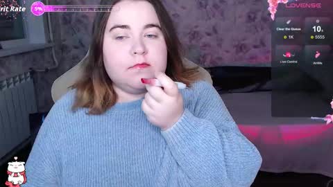 estelle_hicks online show from October 2025 06:17:01 PM