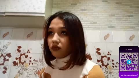 estellekirbo online show from February 2026 01:45:02 PM