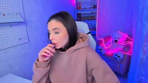 Snapshot of estercollins chatting on December 2024 11:23:02 PM Ester online show from December 2024 11:23:02 PM