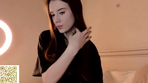 Amy 3 online show from February 2026 01:46:01 AM