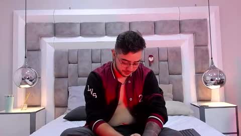 ethan_greys online show from November 2025 03:50:02 AM