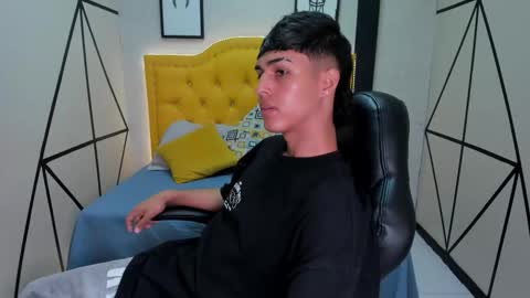 Snapshot of ethan_jamees chatting on February 2026 08:12:02 PM E T H A N online show from February 2026 08:12:02 PM