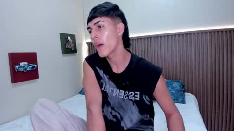 Snapshot of ethan_jamees chatting on February 2026 06:44:02 PM E T H A N online show from February 2026 06:44:02 PM