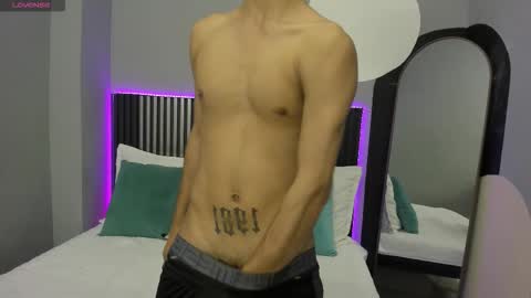 Snapshot of ethan_jamees chatting on March 2026 08:59:02 PM E T H A N online show from March 2026 08:59:02 PM