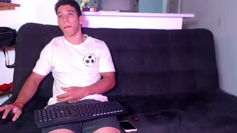 Snapshot of ethan_noir chatting on June 2026 02:22:02 AM Ethan Noir online show from June 2026 02:22:02 AM