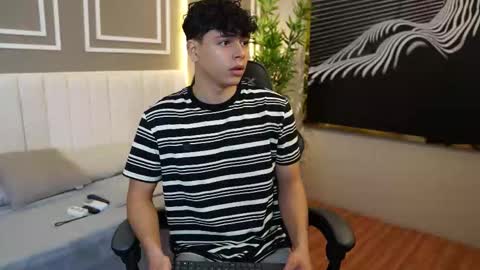 ethan_occonor online show from November 2025 01:21:02 PM