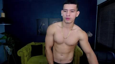 Snapshot of ethan_rodgers chatting on October 2025 10:08:01 PM ETHAN RODGERS online show from October 2025 10:08:01 PM