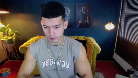 Snapshot of ethan_rodgers chatting on October 2025 08:09:02 PM ETHAN RODGERS online show from October 2025 08:09:02 PM