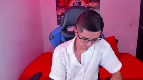 Snapshot of ethan_sai01 chatting on November 2025 11:36:02 PM ETHAN SAI online show from November 2025 11:36:02 PM