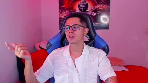 Snapshot of ethan_sai01 chatting on November 2025 12:52:01 PM ETHAN SAI online show from November 2025 12:52:01 PM