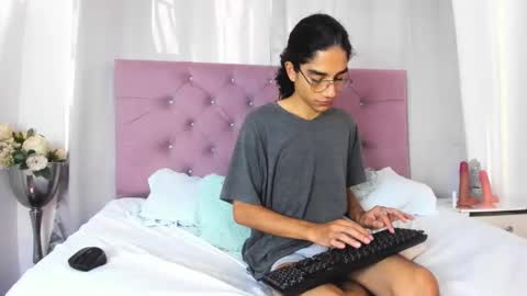 ethanblackwoodd online show from October 2025 08:58:01 PM