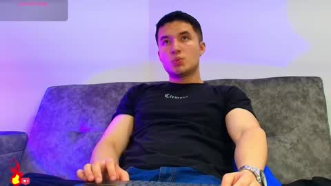 ethanconnor_ online show from November 2025 09:24:02 PM