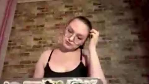 Lily online show from October 2025 02:30:02 PM