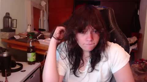 ethereal_thom online show from November 2025 08:14:02 AM