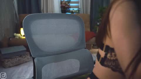 Snapshot of euphoriiiaa chatting on February 2026 02:14:01 PM Mira online show from February 2026 02:14:01 PM