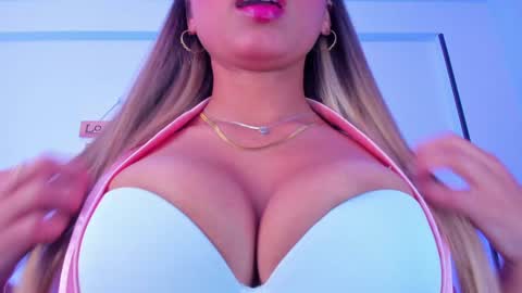 Snapshot of eva1green1 chatting on January 2025 11:29:01 PM eva1green1 online show from January 2025 11:29:01 PM