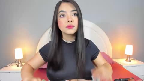 EVA  online show from December 2025 11:49:02 AM