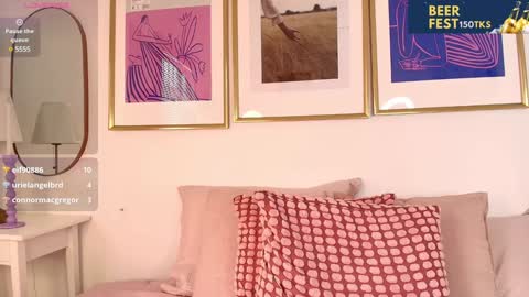 Snapshot of eva_depp chatting on December 2024 04:04:01 PM Evaa Depp online show from December 2024 04:04:01 PM