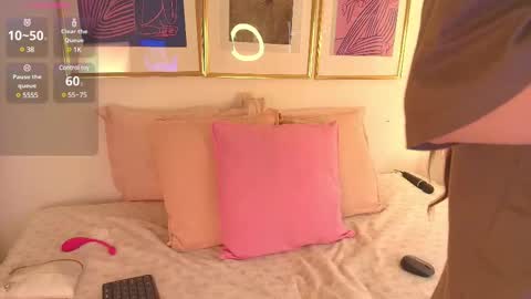 Snapshot of eva_depp chatting on February 2025 01:05:02 PM Evaa Depp online show from February 2025 01:05:02 PM