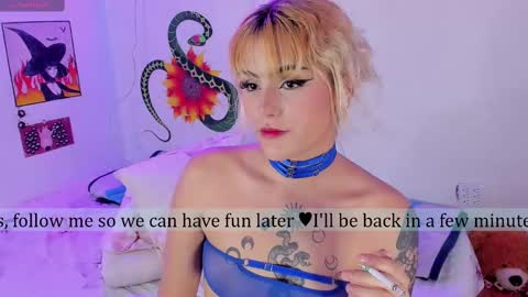 Eva  online show from September 2025 10:42:01 AM