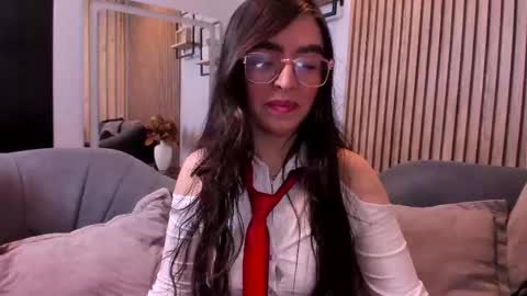 Angelinne online show from October 2025 04:33:02 AM
