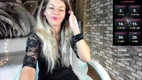 Eva online show from December 2024 09:37:01 PM