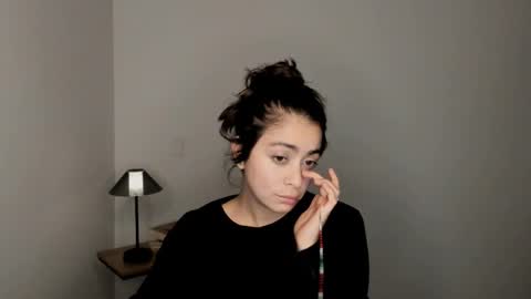 Snapshot of eva_monn chatting on February 2026 01:37:01 AM eva_monn online show from February 2026 01:37:01 AM