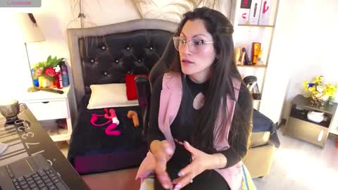 Snapshot of eva_notty_ chatting on February 2025 01:36:01 PM Eva Notty online show from February 2025 01:36:01 PM
