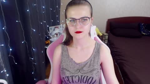 Snapshot of eva_orchid chatting on January 2025 03:55:02 PM Eva online show from January 2025 03:55:02 PM