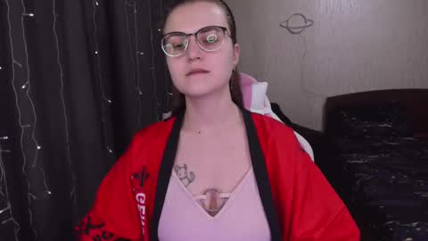 Snapshot of eva_orchid chatting on February 2025 03:59:01 PM Eva online show from February 2025 03:59:01 PM