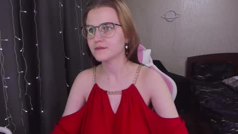 Snapshot of eva_orchid chatting on March 2025 03:49:01 PM Eva online show from March 2025 03:49:01 PM