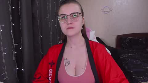 Snapshot of eva_orchid chatting on March 2025 09:45:02 AM Eva online show from March 2025 09:45:02 AM