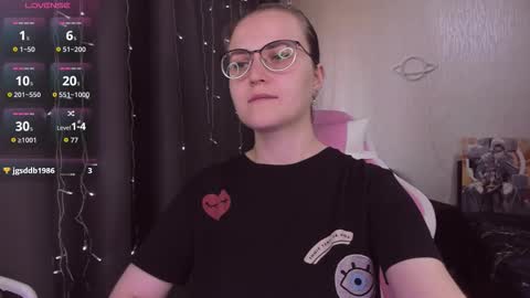 Snapshot of eva_orchid chatting on October 2025 07:50:02 AM Eva online show from October 2025 07:50:02 AM