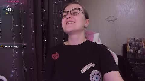 Snapshot of eva_orchid chatting on October 2025 12:58:01 PM Eva online show from October 2025 12:58:01 PM