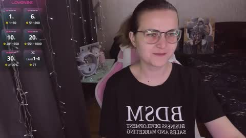 Snapshot of eva_orchid chatting on October 2025 10:27:01 AM Eva online show from October 2025 10:27:01 AM